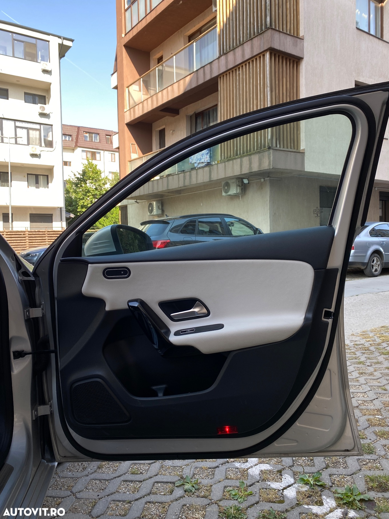 Mercedes-Benz A 180 d Aut. - 8