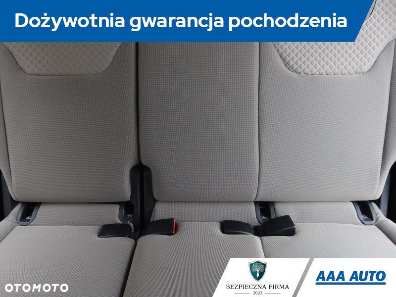Ford Tourneo Courier - 12