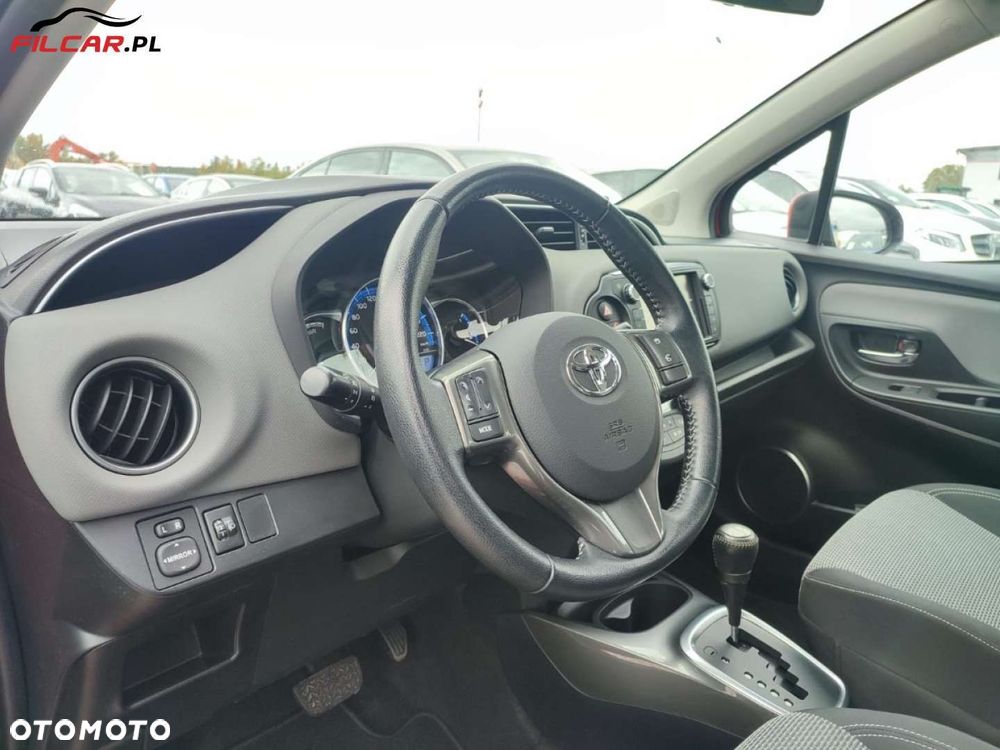 Toyota Yaris - 5