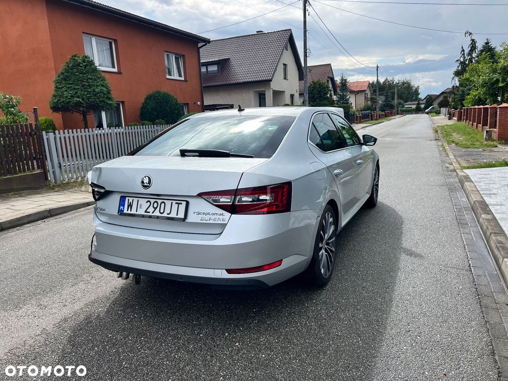 Skoda Superb 2.0 TDI SCR 4x4 L&K DSG - 5