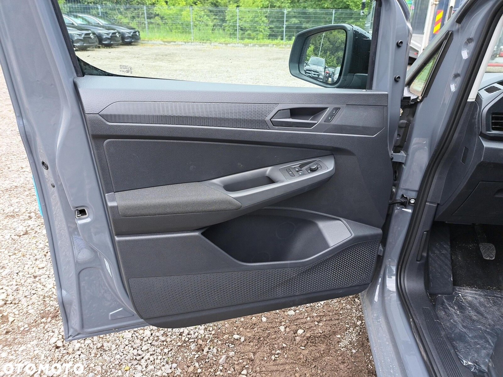 Volkswagen Caddy - 10