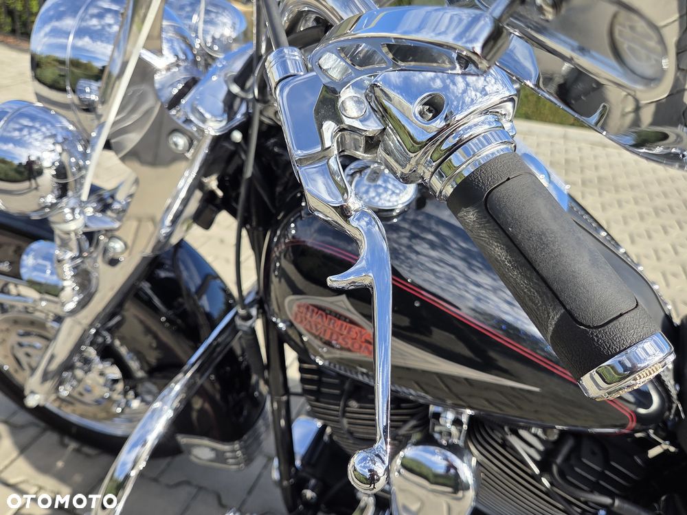 Harley-Davidson Softail Heritage Classic - 34