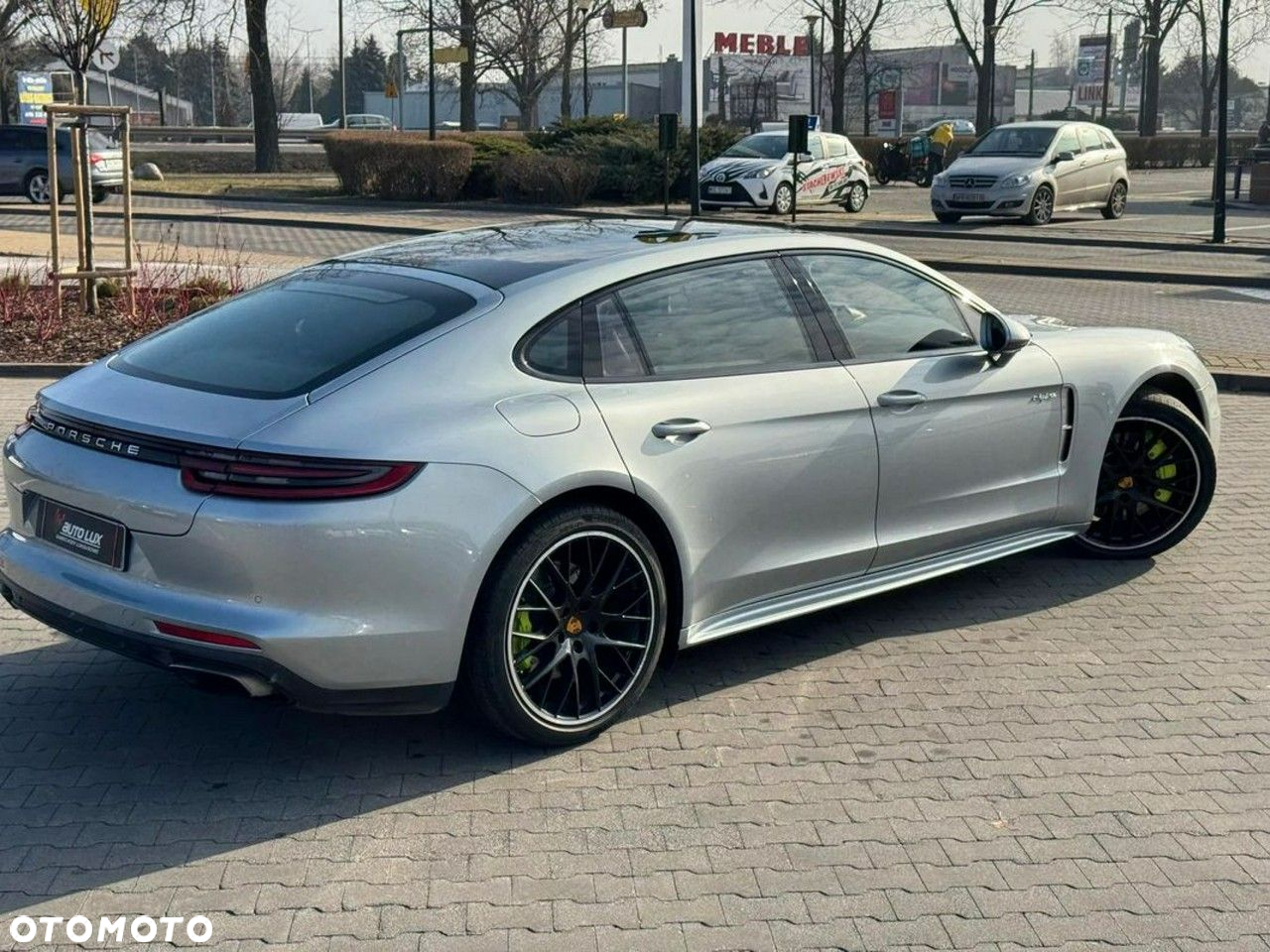 Porsche Panamera 4 E-Hybrid Executive - 8
