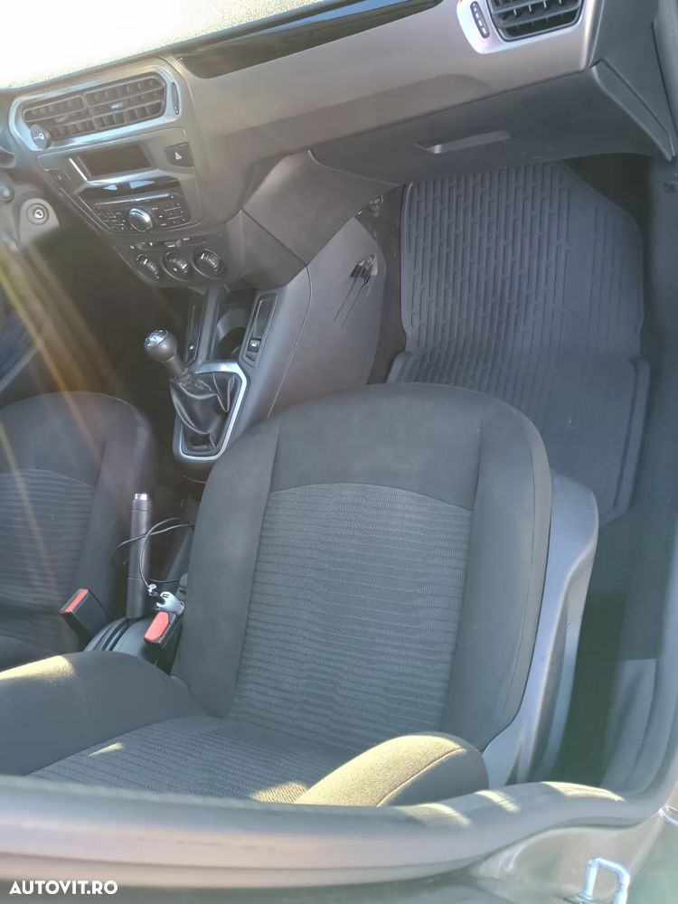 Peugeot 301 1.2 PureTech Active - 11