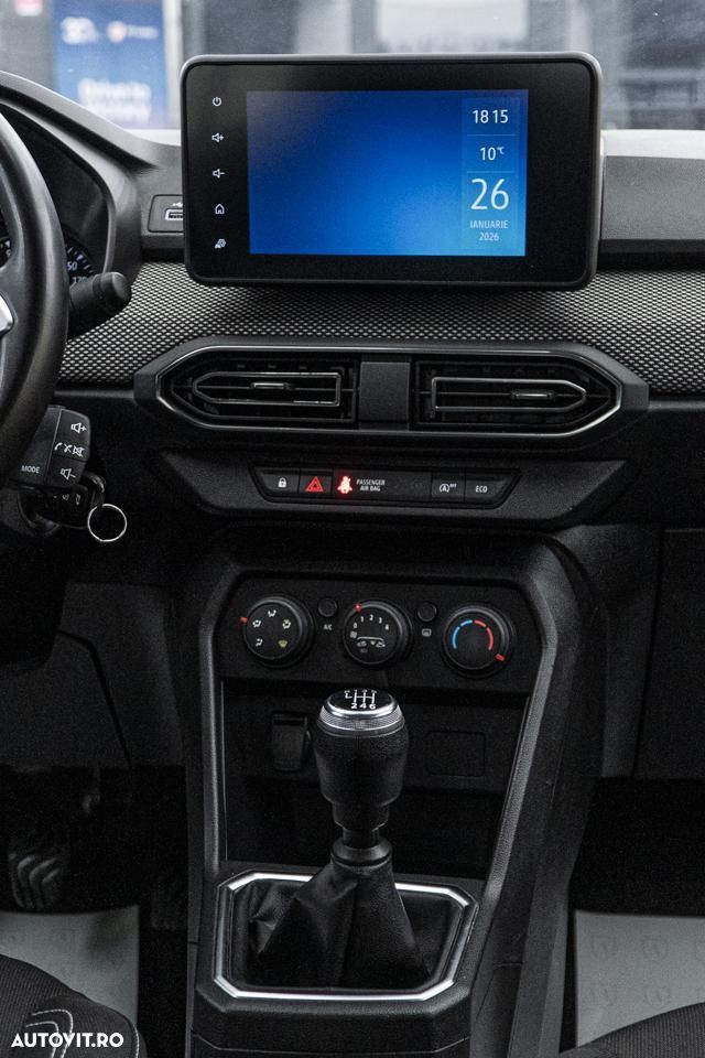 Dacia Logan TCe 90 MT6 Prestige - 5