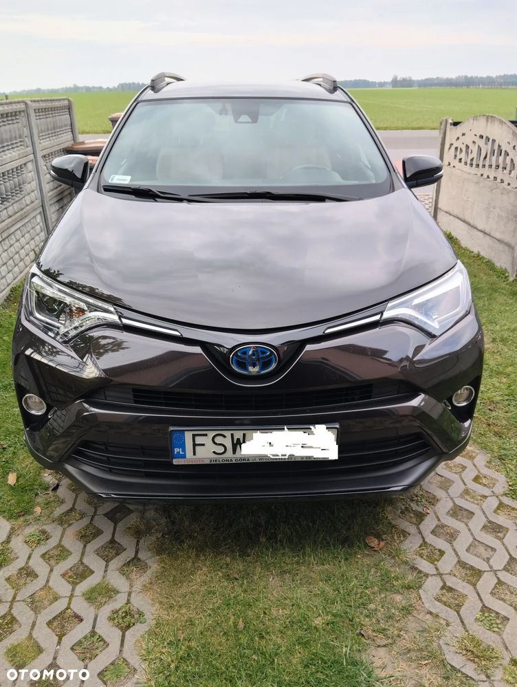 Toyota RAV4 - 9
