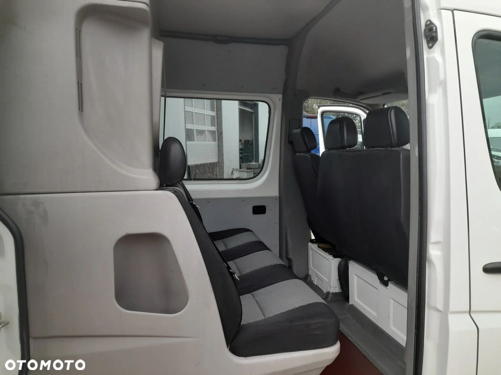 Volkswagen Crafter Brygadówka - 15