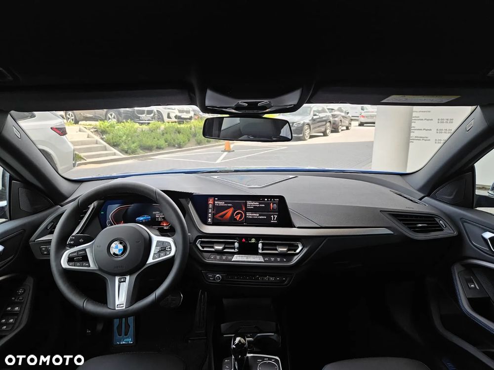 BMW Seria 2 218i - 13