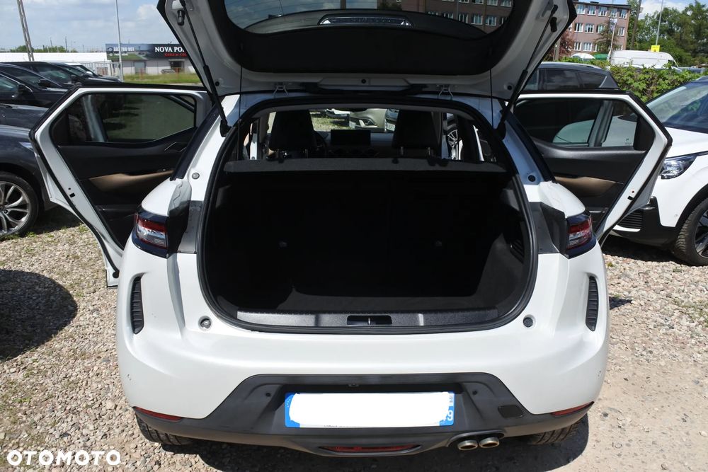 DS Automobiles DS 3 Crossback 1.2 PureTech Performance Line + - 16