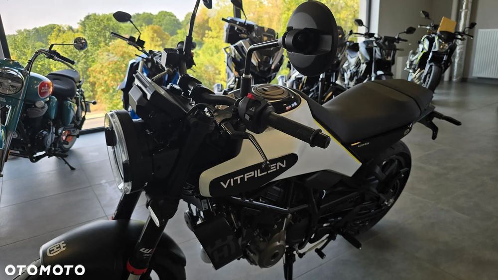 Husqvarna Vitpilen - 3
