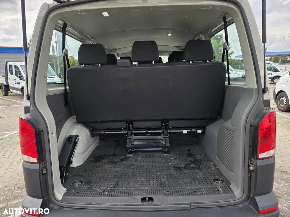 Volkswagen Transporter - 11