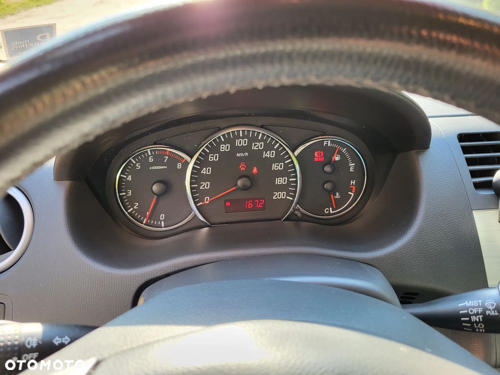 Suzuki Swift - 6
