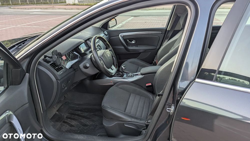 Renault Laguna 2.0 DCi Dynamique - 19