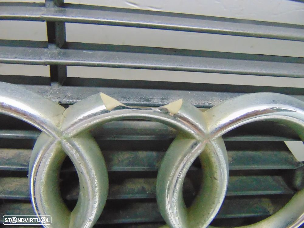 Audi 80 grelha - 3