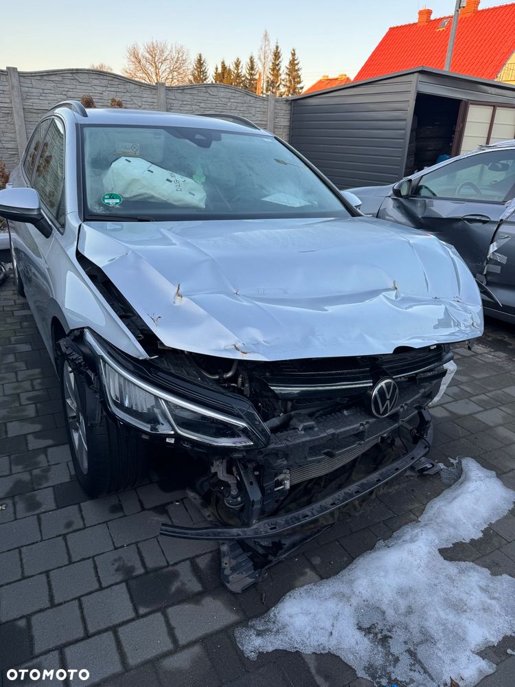 Volkswagen Golf - 5