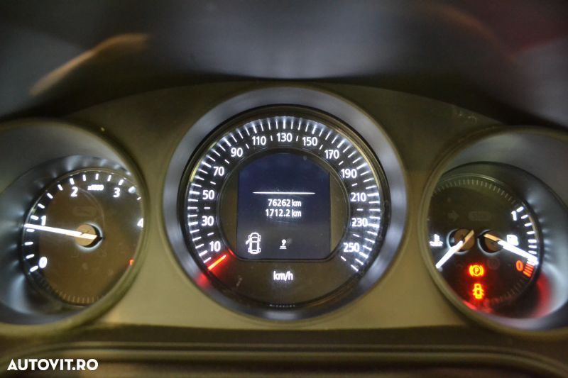 Renault Megane Blue dCi 116 Zen - 11