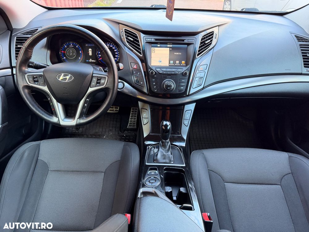 Hyundai i40 Kombi 1.7 CRDi DCT Premium - 6