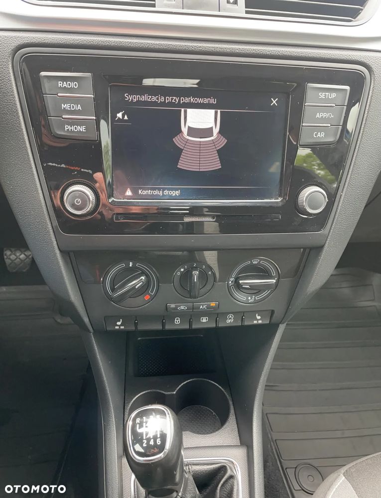 Skoda RAPID 1.0 TSI Ambition - 12