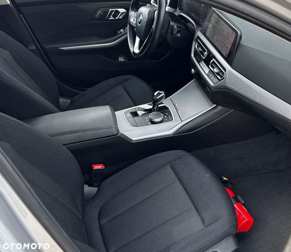 BMW Seria 3 - 8