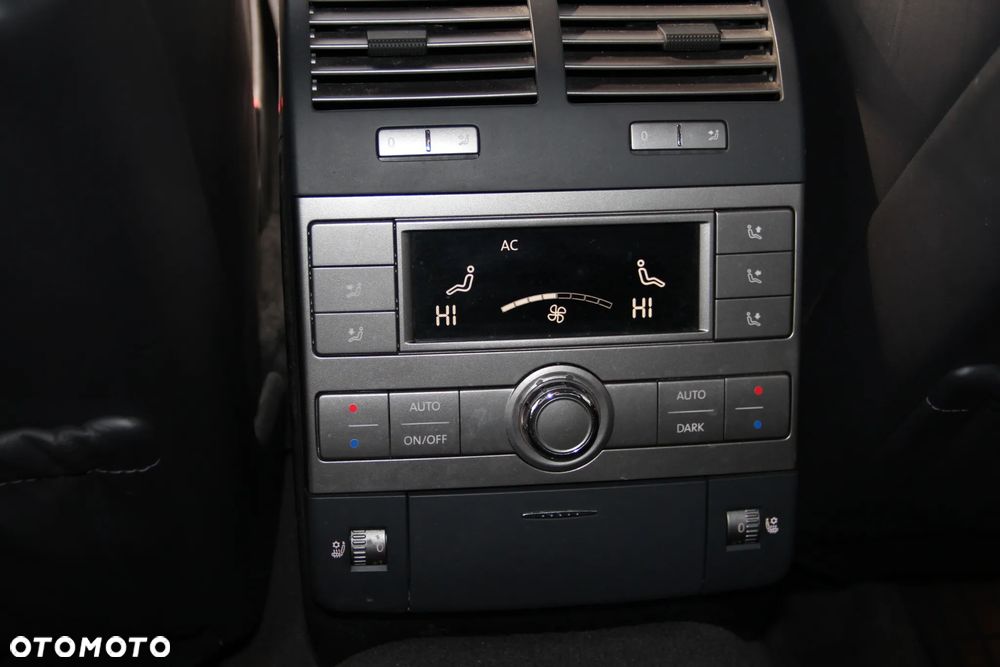 Volkswagen Phaeton 3.0 V6 TDI DPF 4Mot (5os) - 20