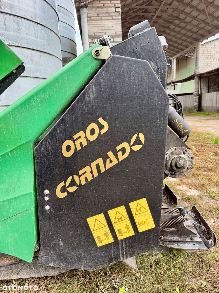 John Deere W540 - 23