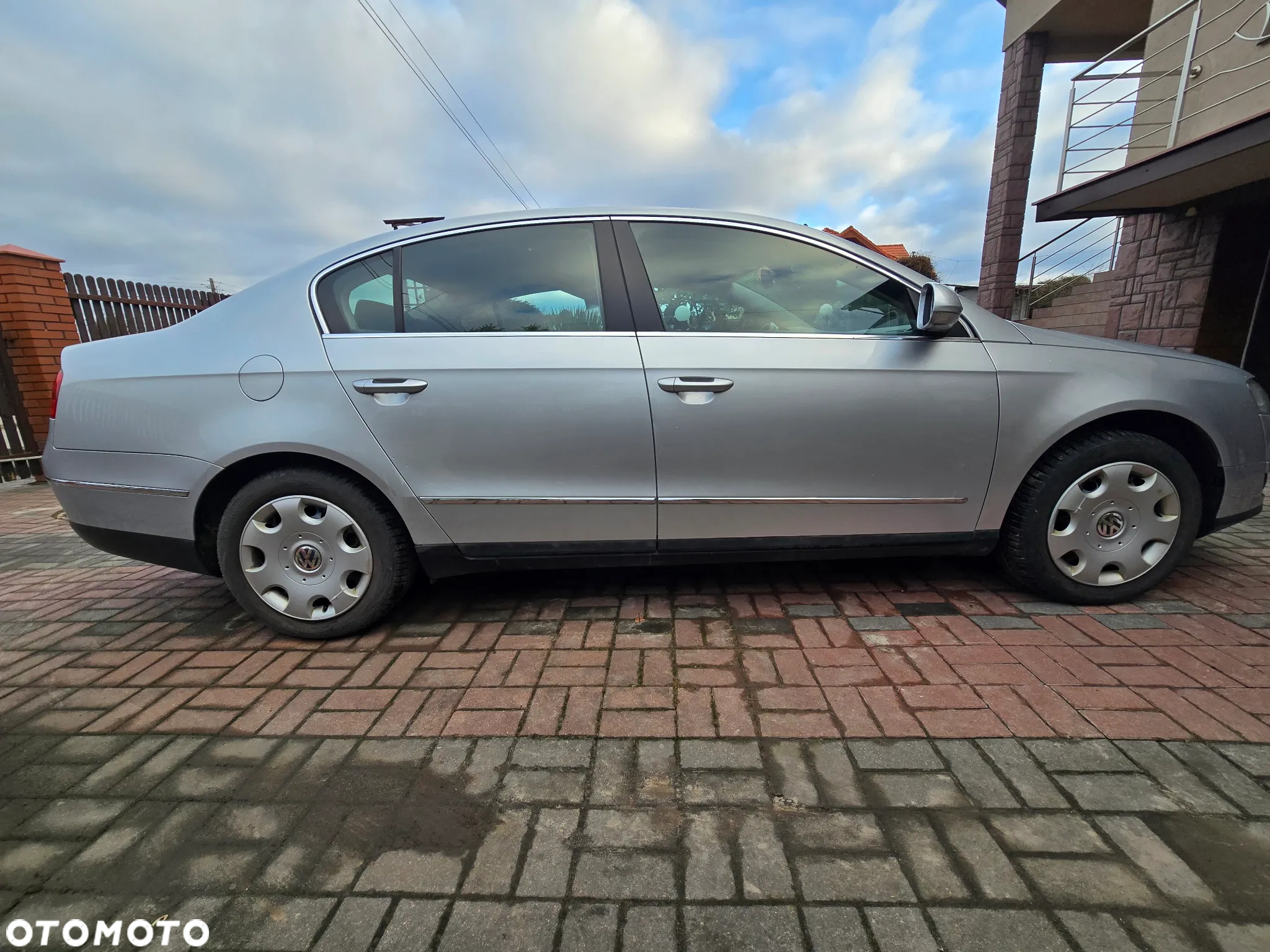 Volkswagen Passat 1.9 TDI Comfortline - 10