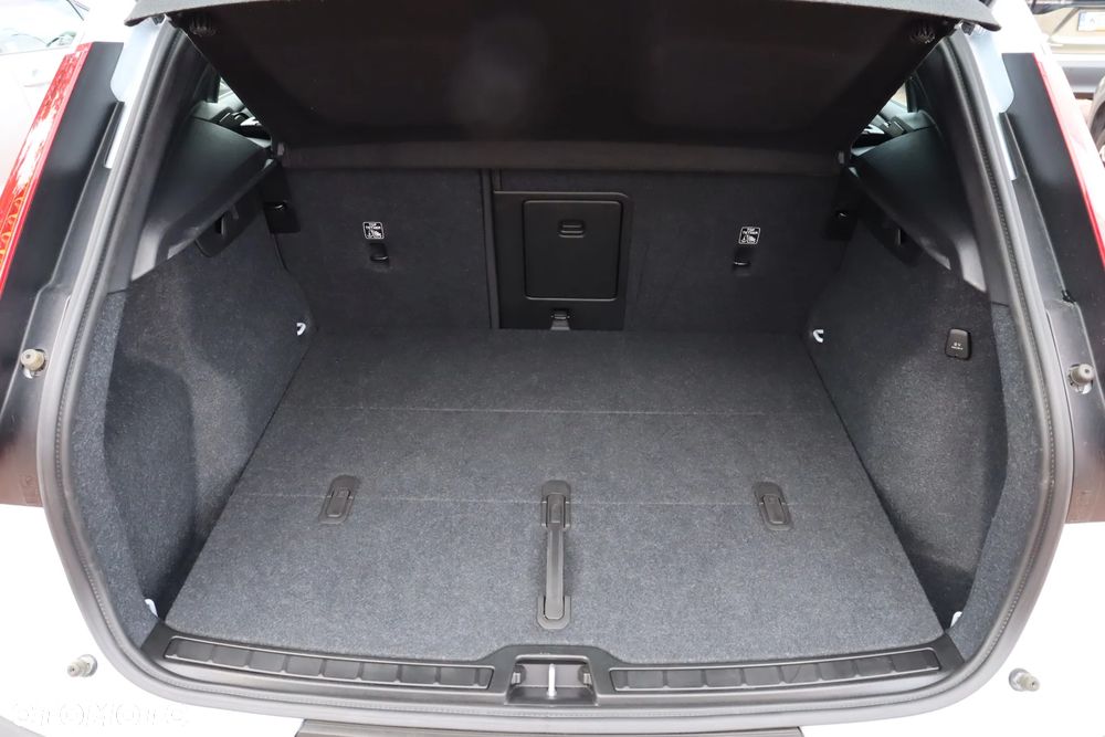 Volvo XC 40 T2 Core - 14