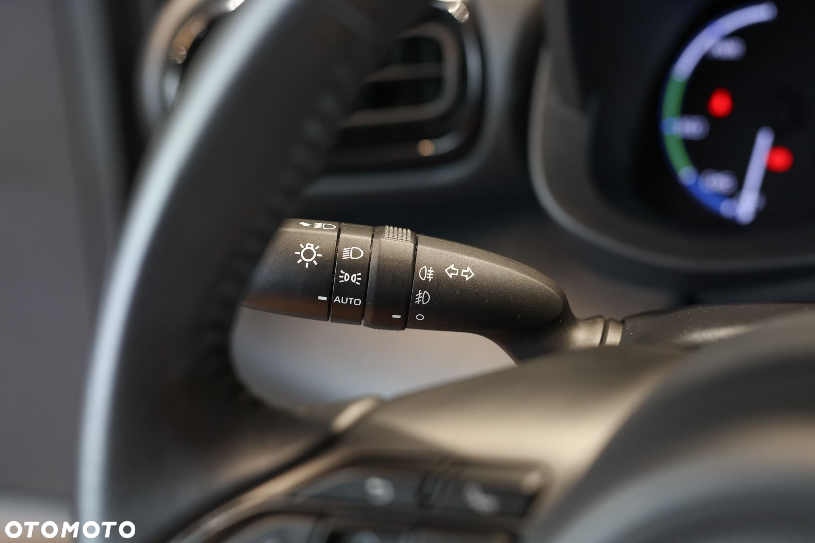 Toyota Yaris - 16