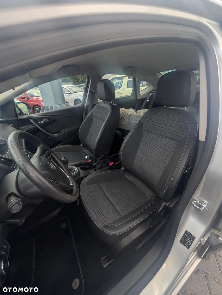 Opel Astra 1.6 Active EU6 - 13