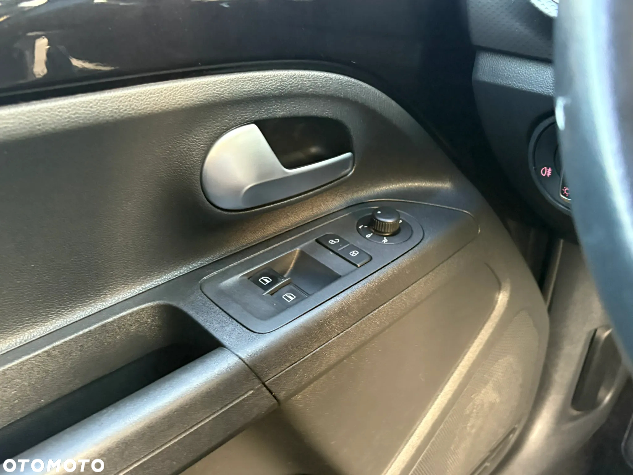 Volkswagen up! e-up Max - 18