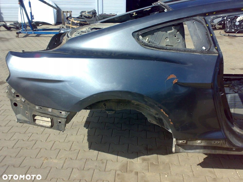 ford mustang vi mk6 2015 - błotnik tylny prawy poszycie ćwiartka tył - 1