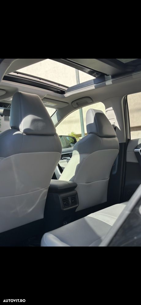 Toyota RAV4 2.5 VVT-iE 4x4 Luxury Premium - 10