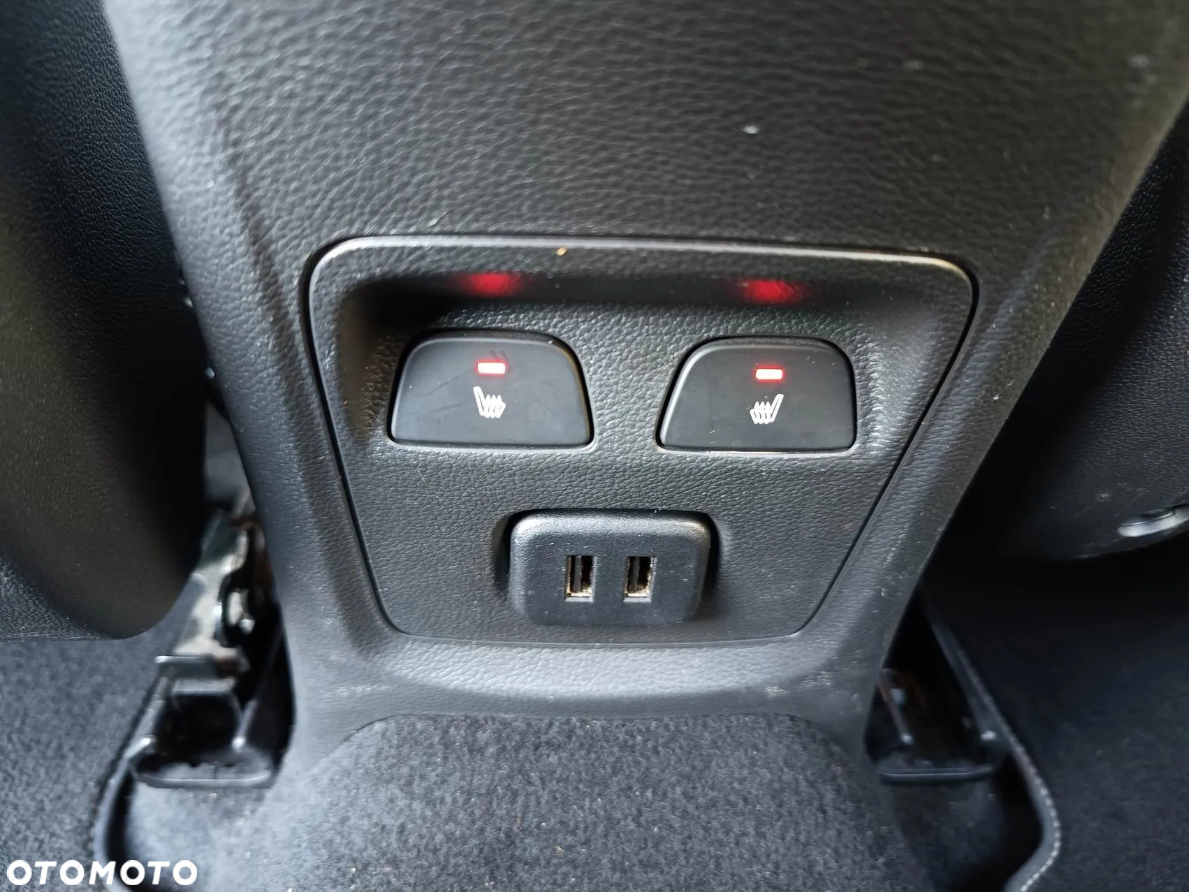 Opel Astra IV 1.6 CDTI Cosmo - 34