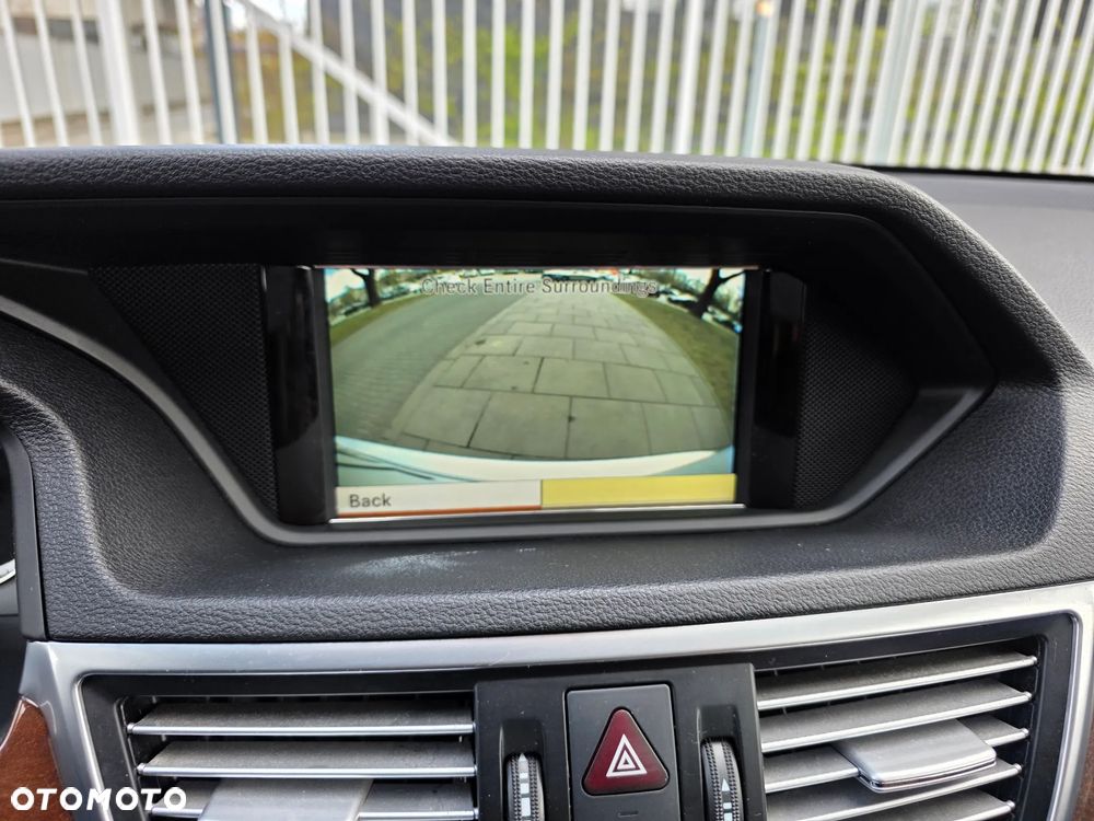 Mercedes-Benz Klasa E 350 4Matic Avantgarde Sport Edition AMG - 14