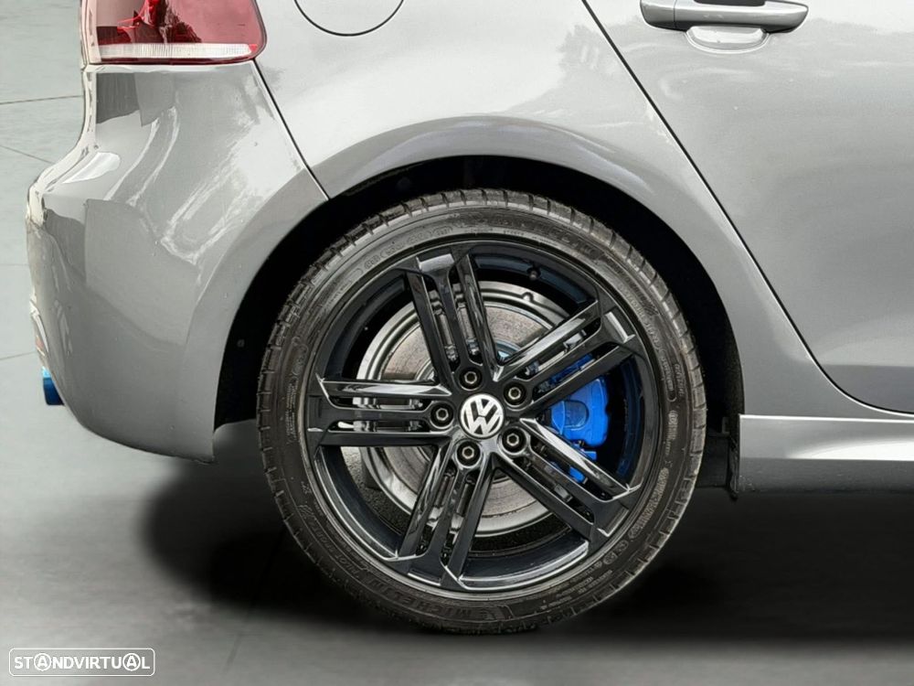 VW Golf 2.0 TSi R20 DSG - 18