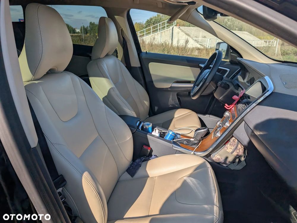 Volvo XC 60 - 12