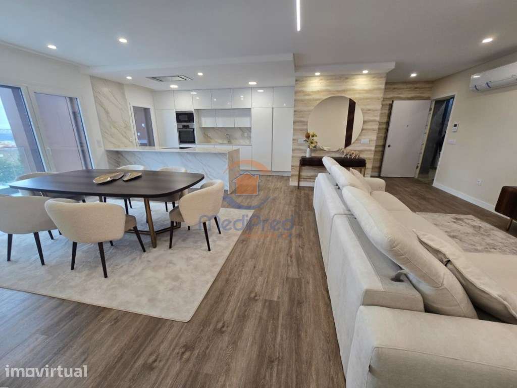 Apartamento T2 em Condomínio Privado com Piscina | Odivelas - Grande imagem: 4/89