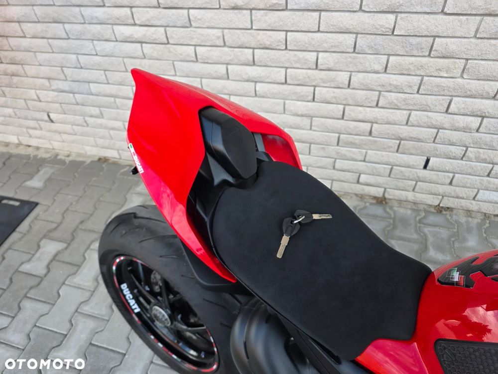 Ducati Streetfighter V4 - 15