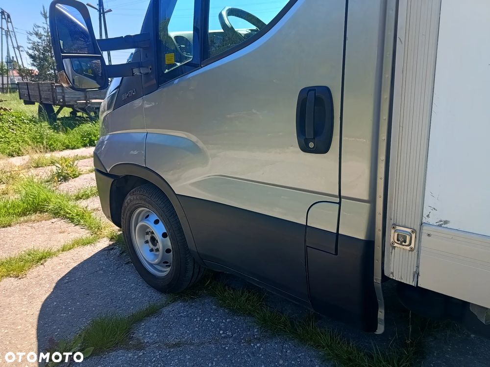 Iveco Daily 35s17 KONTENER+WINDA (udźwig 750kg) 3.0 diesel 170 kM automat 2014 WEBASTO, KAMERA COFANIA, GOTOWY DO PRACY! - 10