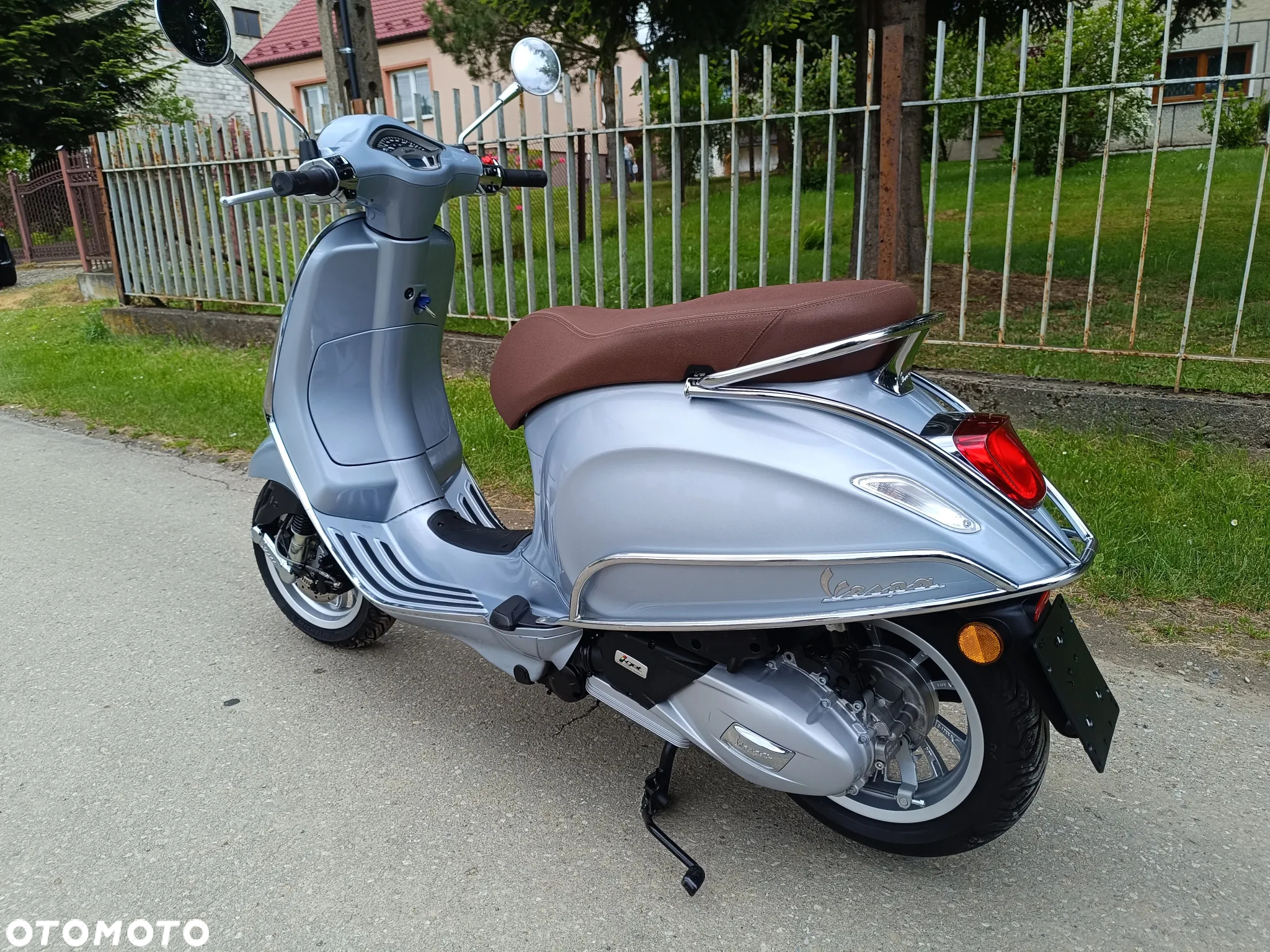 Piaggio Vespa - 4