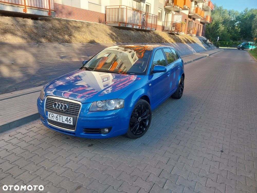 Audi A3 Sportback 2.0 TDI DPF Ambition - 1