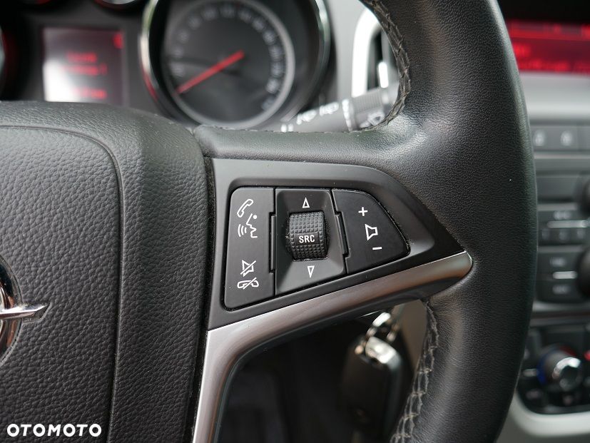 Opel Astra 1.4 Turbo Design Edition - 13