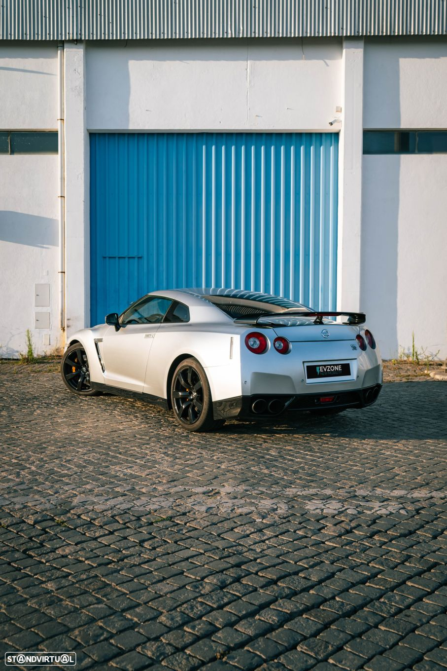 Nissan GT-R Nismo - 10