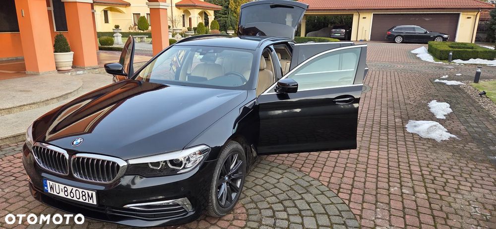 BMW Seria 5 520d Luxury Line - 27