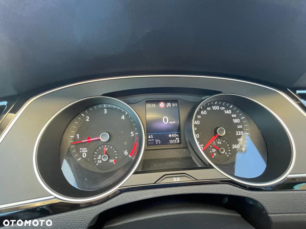 Volkswagen Passat Alltrack 2.0 TDI SCR 4Motion DSG - 22