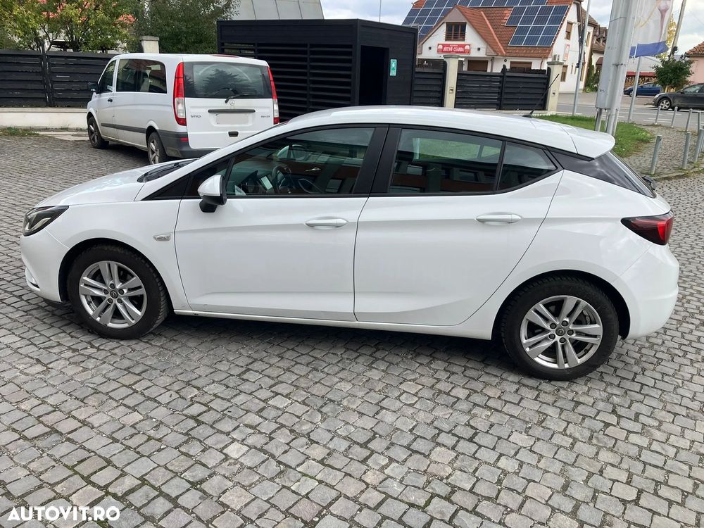 Opel Astra 1.4 Turbo ECOTEC Start/Stop Dynamic - 2
