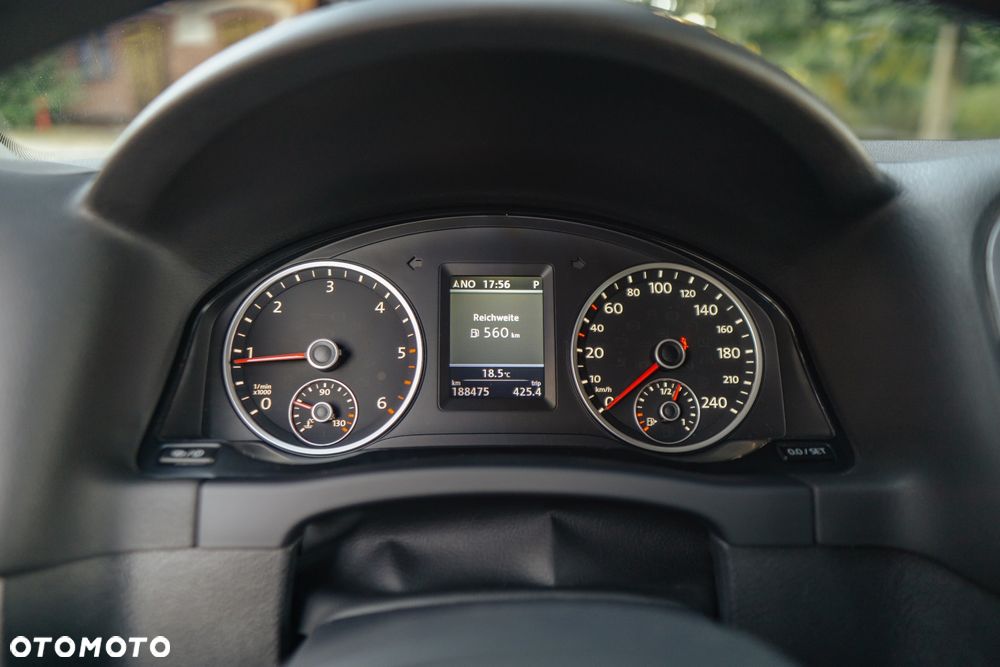 Volkswagen Tiguan - 28