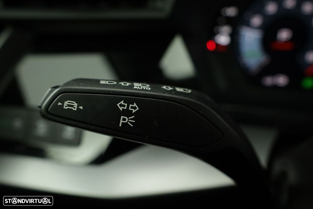 Audi A3 Sportback 45 TFSIe S line - 18