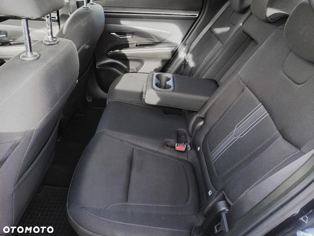 Hyundai Tucson 1.6 T-GDi Smart 2WD - 16