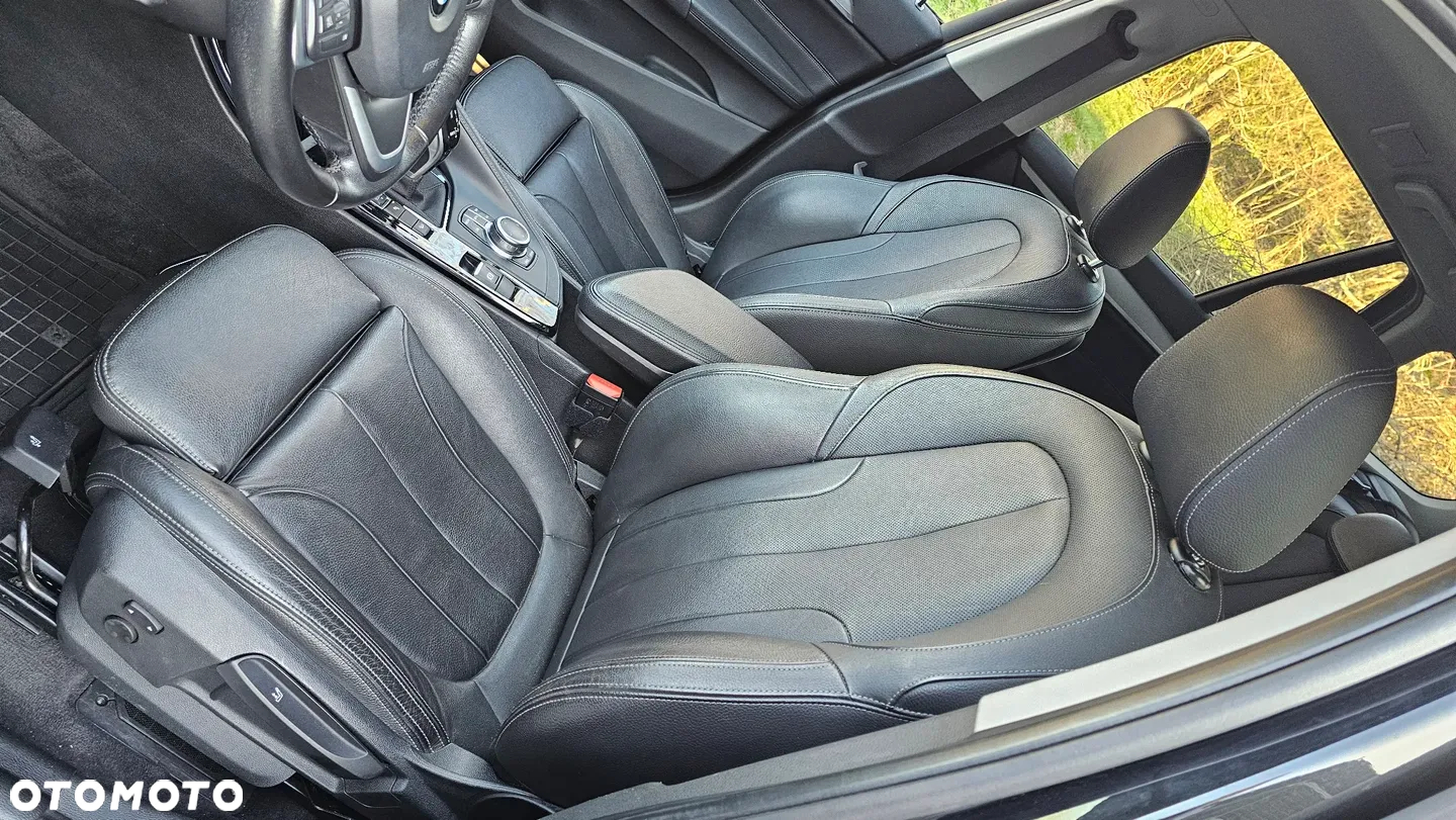 BMW X1 xDrive20i xLine sport - 19